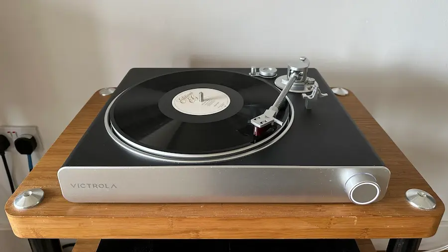 The Ultimate Guide to Record Players with Speakers Reviving the Vintage Sound